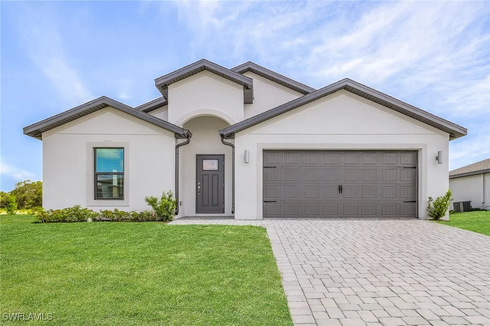 Unit for sale at 881 Gen D Macarthur Avenue, Labelle, FL 33935