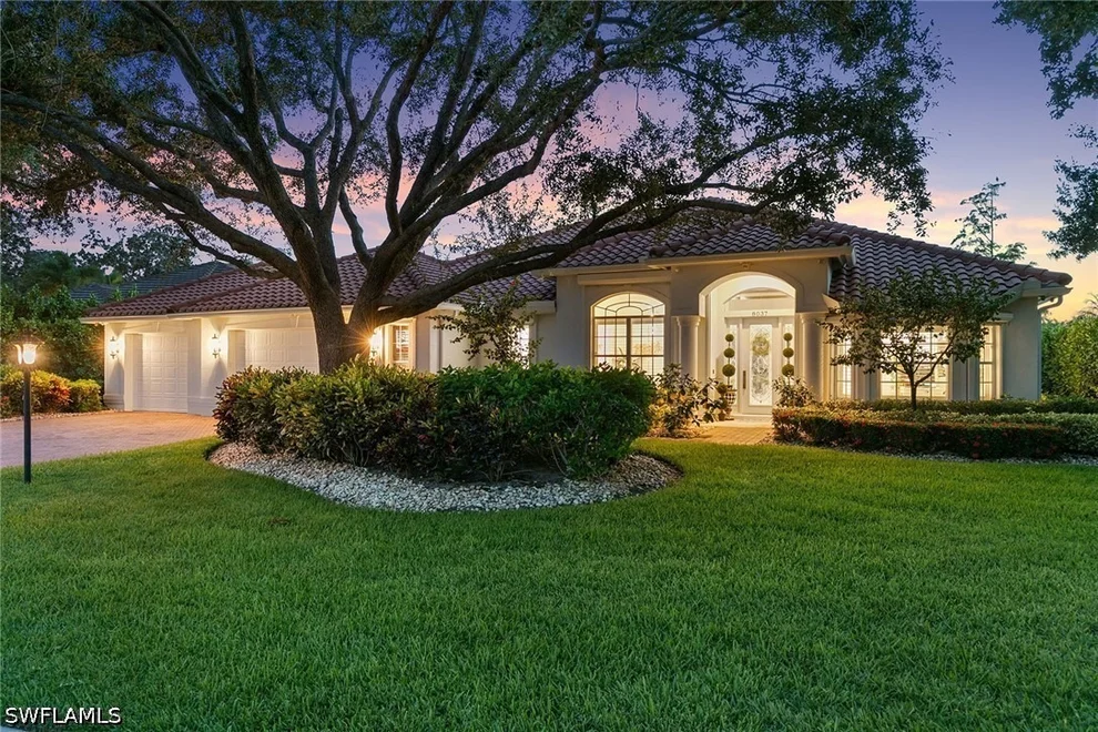 Unit for sale at 8037 Vera Cruz Way, Naples, FL 34109