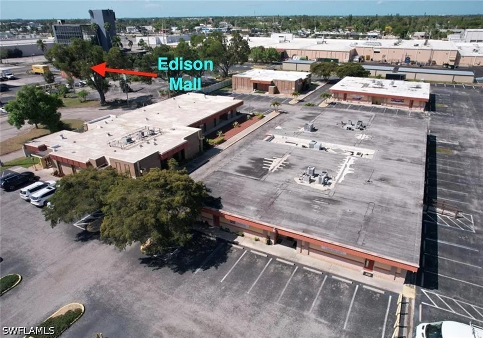 Unit for sale at 3900 Broadway, Fort Myers, FL 33901
