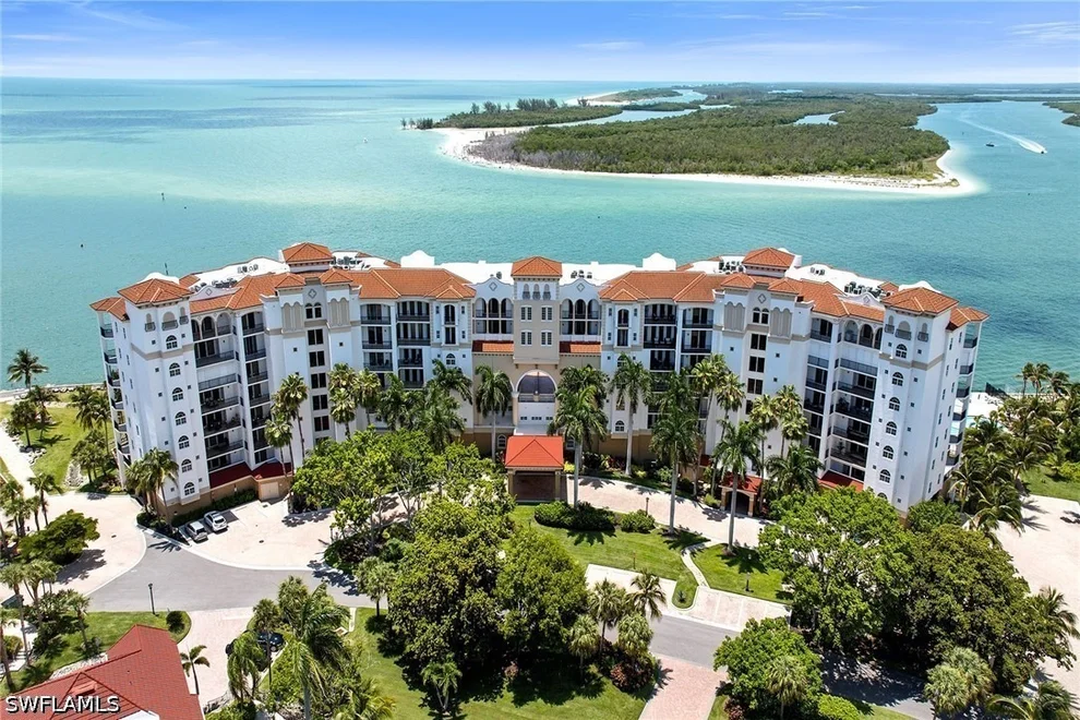 Unit for sale at 700 La Peninsula Boulevard, Naples, FL 34113