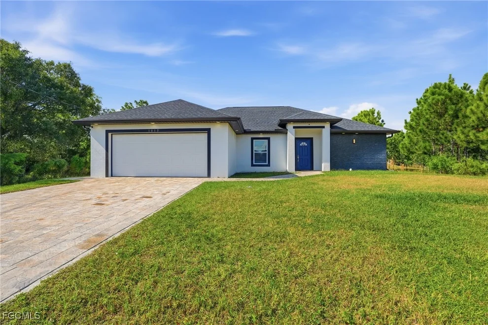 Unit for sale at 1013 Atherton Avenue, Lehigh Acres, FL 33971