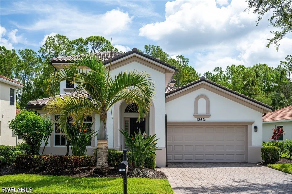 Unit for sale at 12631 Biscayne Court, Naples, FL 34105