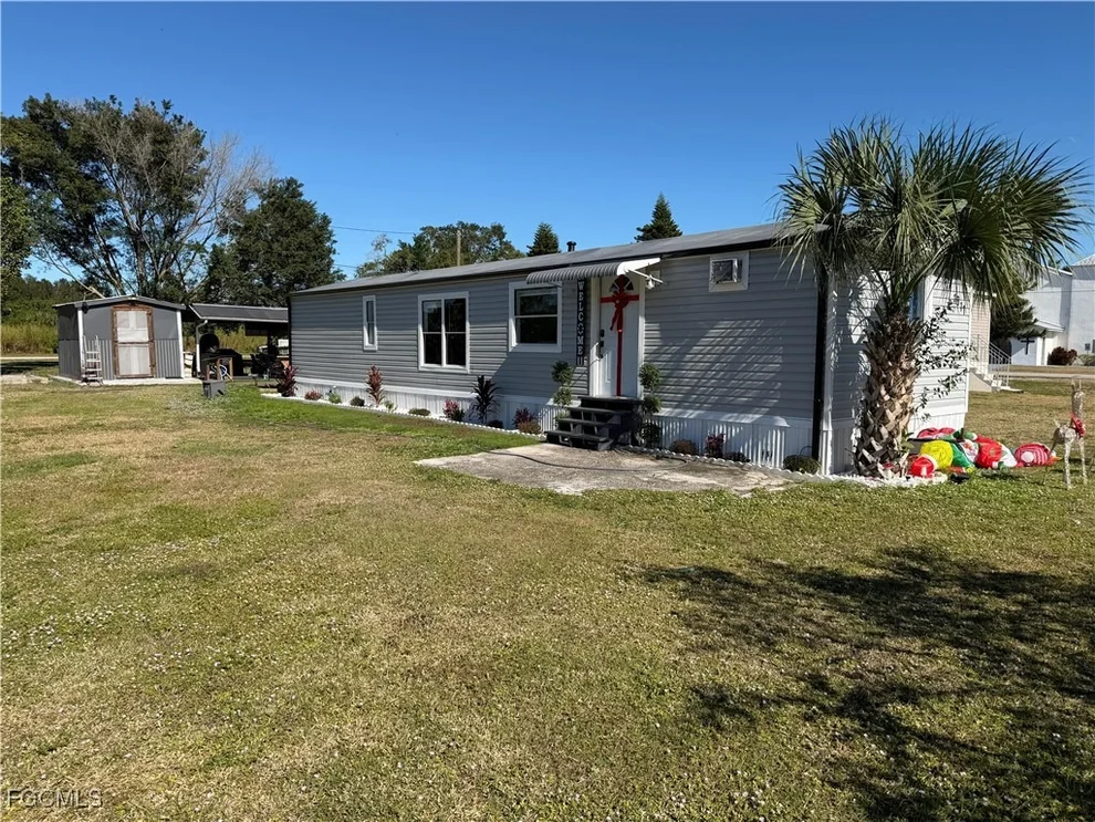 Unit for sale at 1011 Della Tobias Avenue, Clewiston, FL 33440