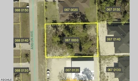 Unit for sale at 900 Anson Avenue, Lehigh Acres, FL 33971