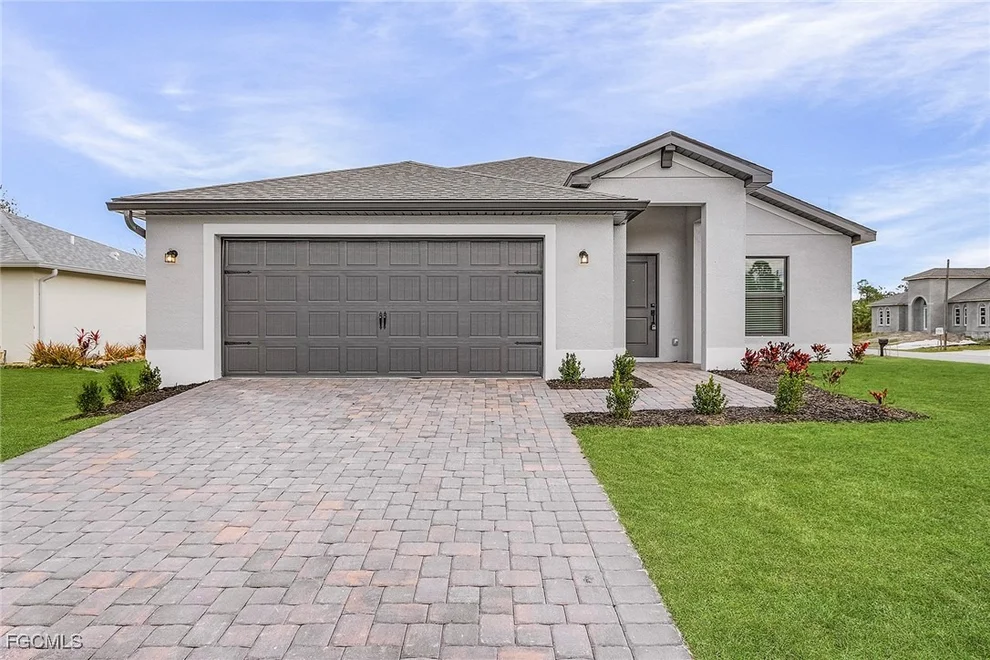 Unit for sale at 827 Rue Labeau Circle, Fort Myers, FL 33913