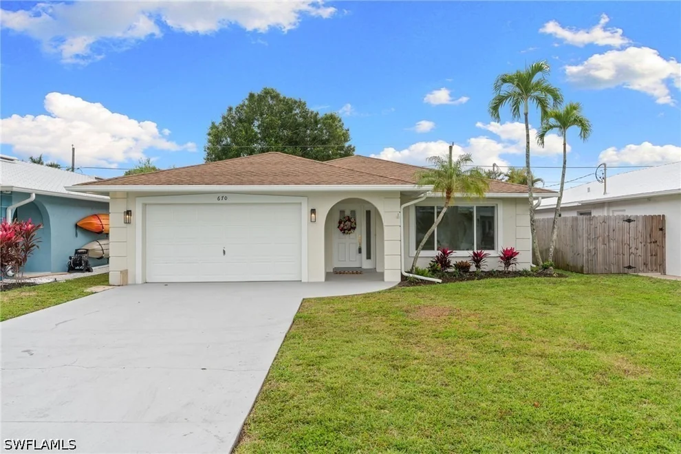 Unit for sale at 670 103rd Avenue N, Naples, FL 34108