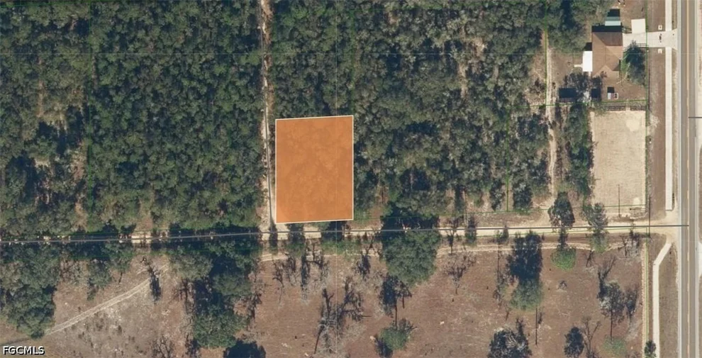 Unit for sale at 22-10-24-7950-0090-0090 Lake Shore Drive, Interlachen, FL 32148