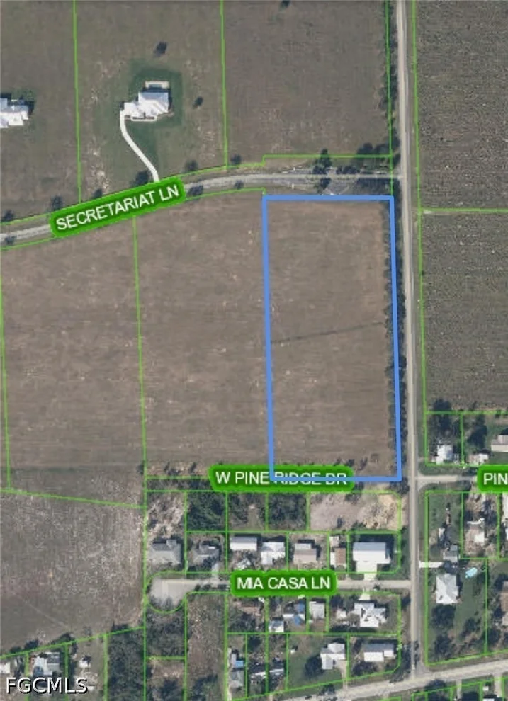 Unit for sale at 103 Secretariat Ln, Lake Placid, FL 33852