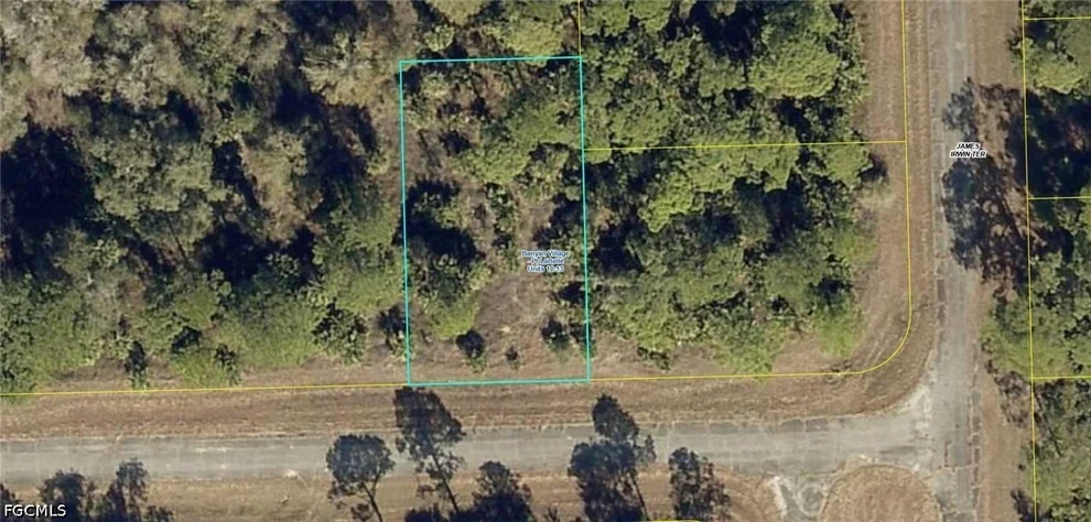 Unit for sale at 238 Neil Armstrong Avenue, Labelle, FL 33935