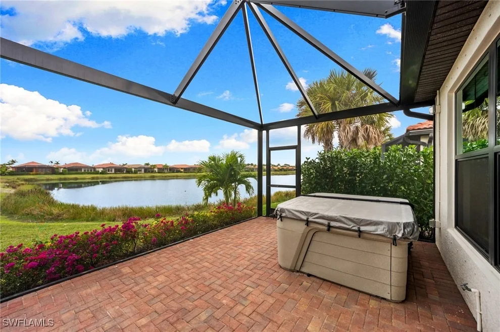 Unit for sale at 1511 Oceania Drive S, Naples, FL 34113
