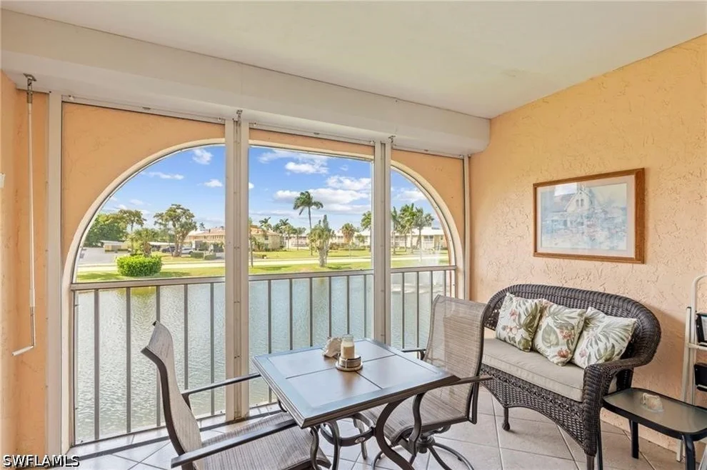 Unit for sale at 372 Charlemagne Boulevard, Naples, FL 34112