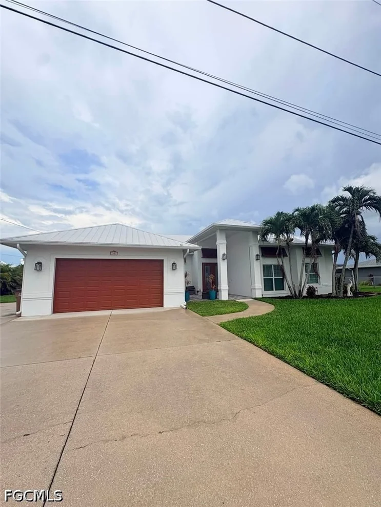 Unit for sale at 11 SE 10th Avenue, Cape Coral, FL 33990