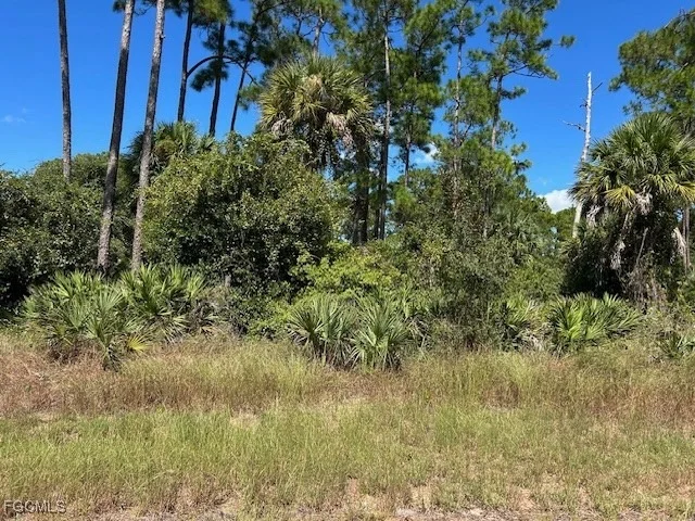 Unit for sale at 675 Nassau Circle, Labelle, FL 33935