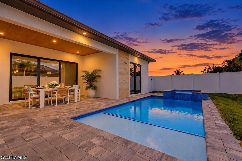 Unit for sale at 653 107th Avenue N, Naples, FL 34108