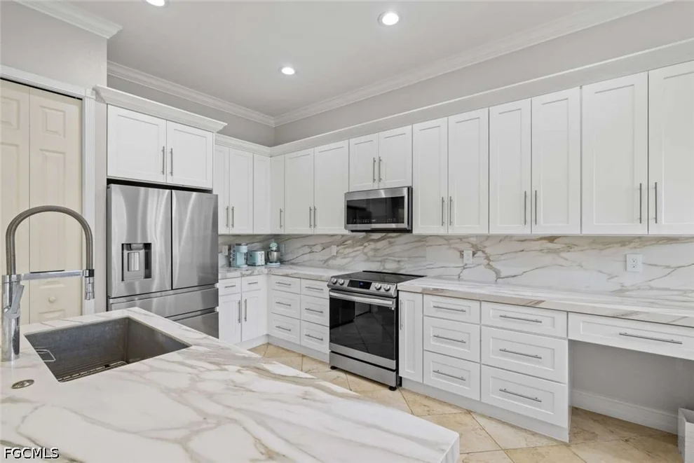 Unit for sale at 7080 Bergamo Way, Fort Myers, FL 33966