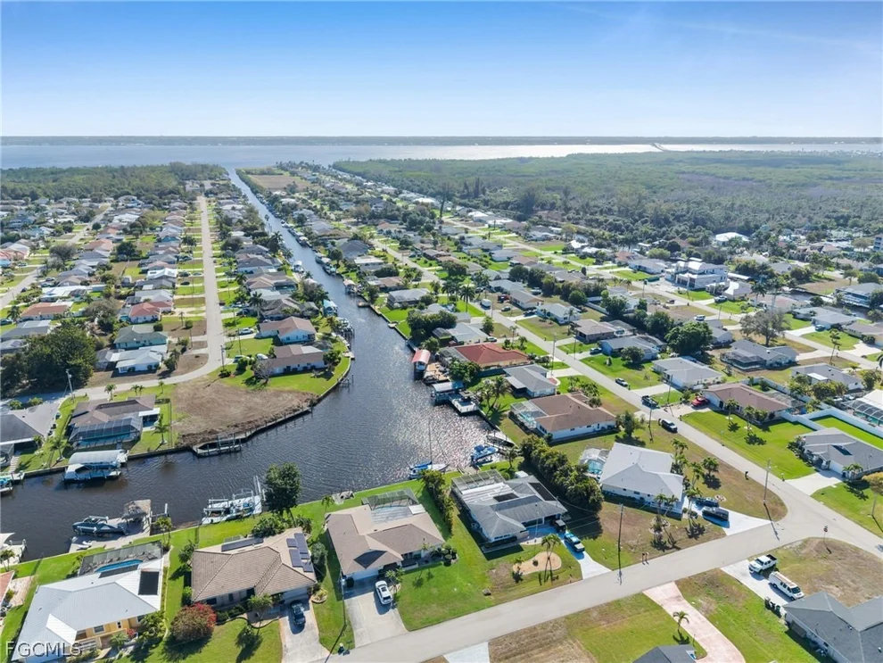 Unit for sale at 2041 SE 16th Street, Cape Coral, FL 33990