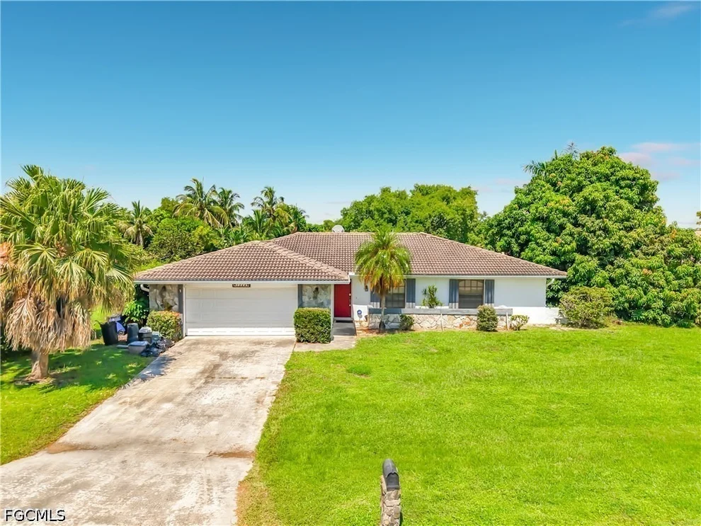 Unit for sale at 1864 Marina Circle, North Fort Myers, FL 33903