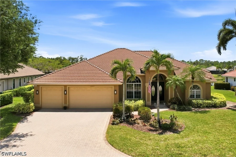 Unit for sale at 10815 Phoenix Way, Naples, FL 34119