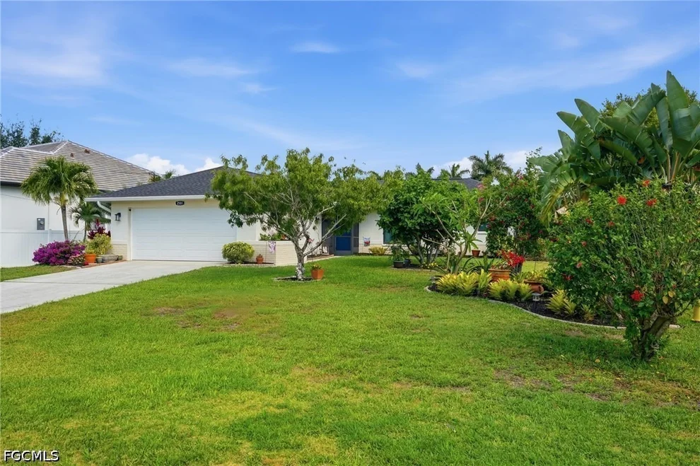 Unit for sale at 2501 SW 52nd Terrace, Cape Coral, FL 33914
