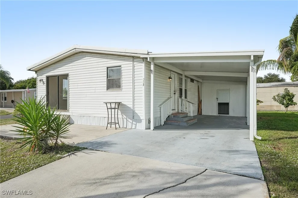 Unit for sale at 53 Grosbeak Lane, Naples, FL 34114