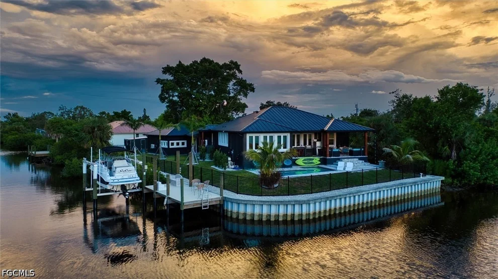 Unit for sale at 3001 Banyan Way, Punta Gorda, FL 33950