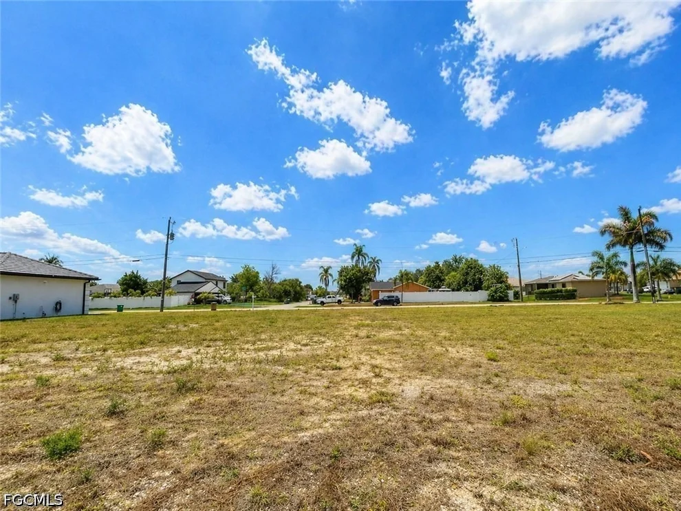 Unit for sale at 1014 SW 18th Street, Cape Coral, FL 33991
