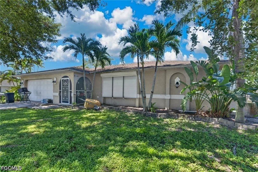Unit for sale at 202 SE 20th Court, Cape Coral, FL 33990