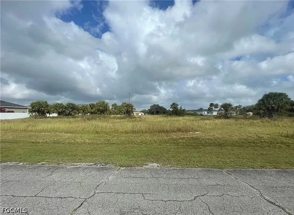 Unit for sale at Lot #3 Leader Street, Labelle, FL 33935