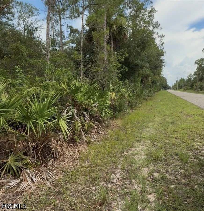 Unit for sale at 2114 Wellington Avenue, Alva, FL 33920