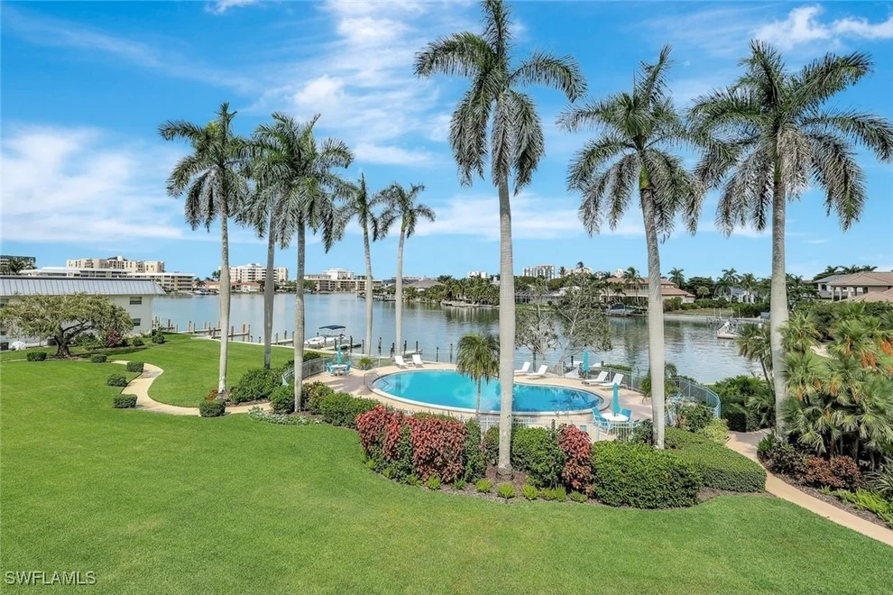 Unit for sale at 383 Harbour Drive, Naples, FL 34103