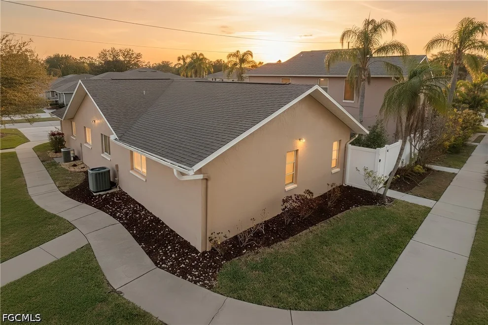 Unit for sale at 1031 SE 8th Terrace, Cape Coral, FL 33990