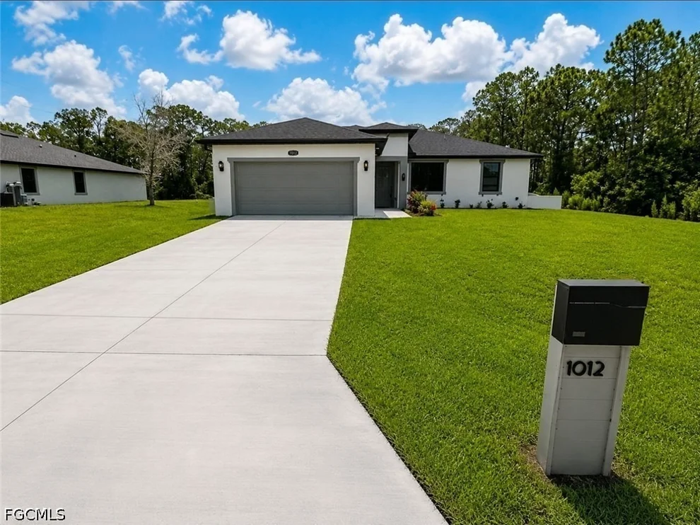Unit for sale at 1012 Magnolia Avenue, Lehigh Acres, FL 33972