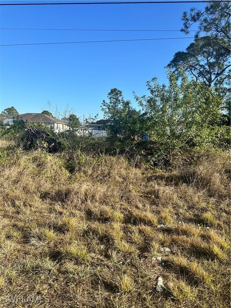 Unit for sale at 1037 Portland Avenue S, Lehigh Acres, FL 33974