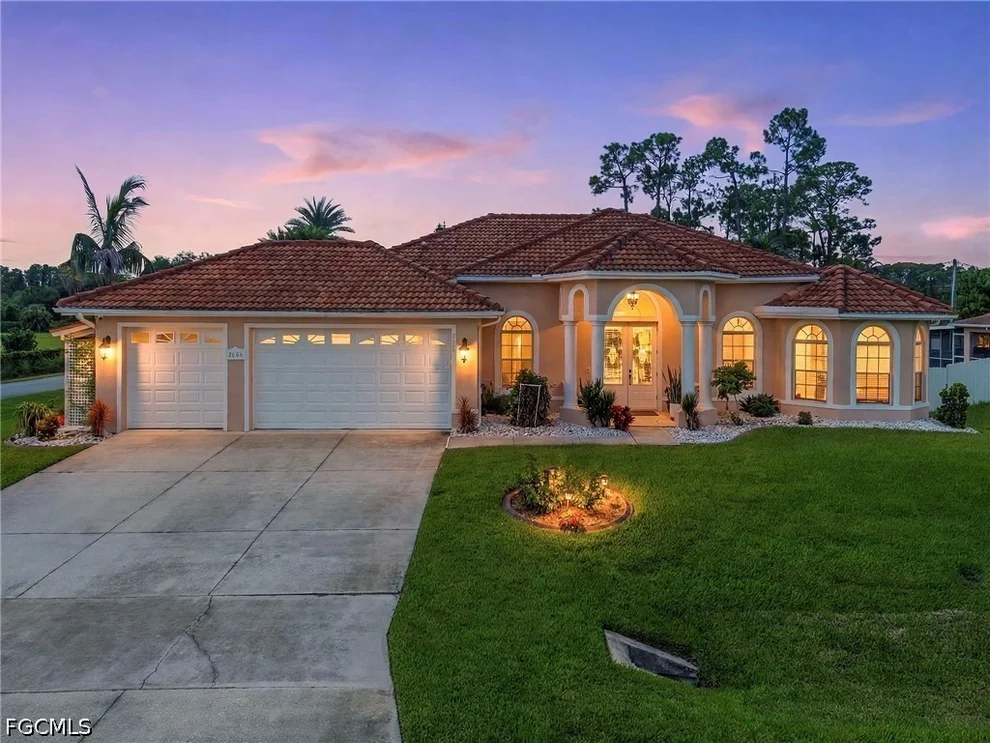 Unit for sale at 2606 E 9th Street, Lehigh Acres, FL 33936