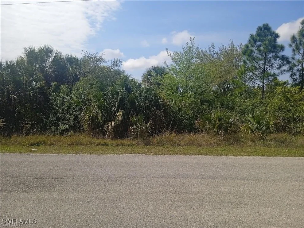 Unit for sale at 2605 Hanna Avenue N, Lehigh Acres, FL 33971