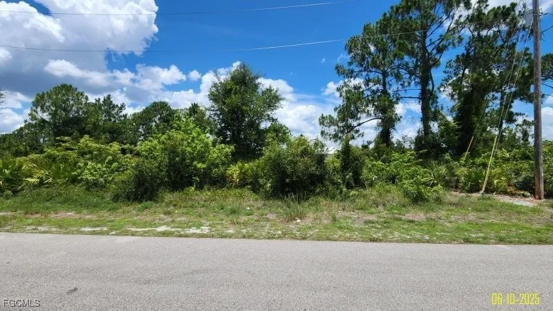 Unit for sale at 1133 Barfield Street E, Lehigh Acres, FL 33974