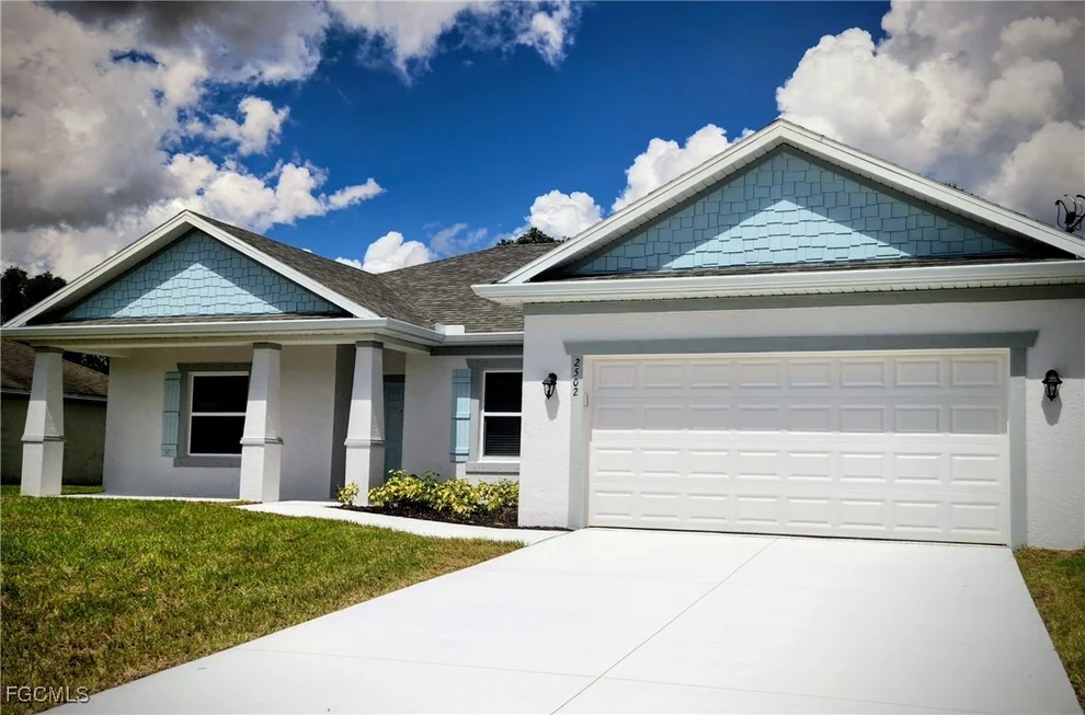 Unit for sale at 2502 55th Street SW, Lehigh Acres, FL 33976