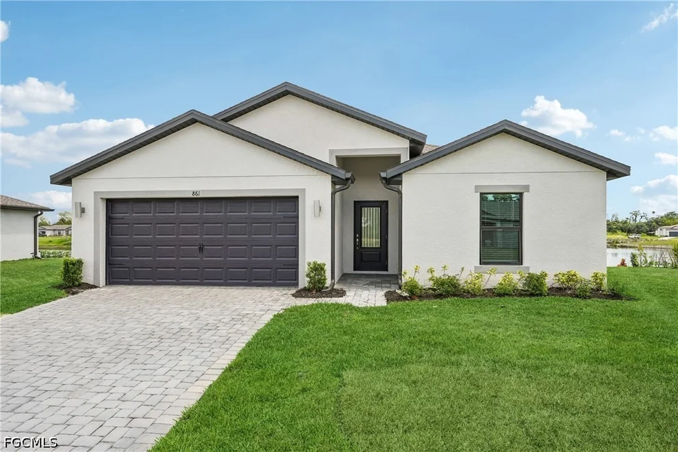 Unit for sale at 861 Gen D Macarthur Avenue, Labelle, FL 33935