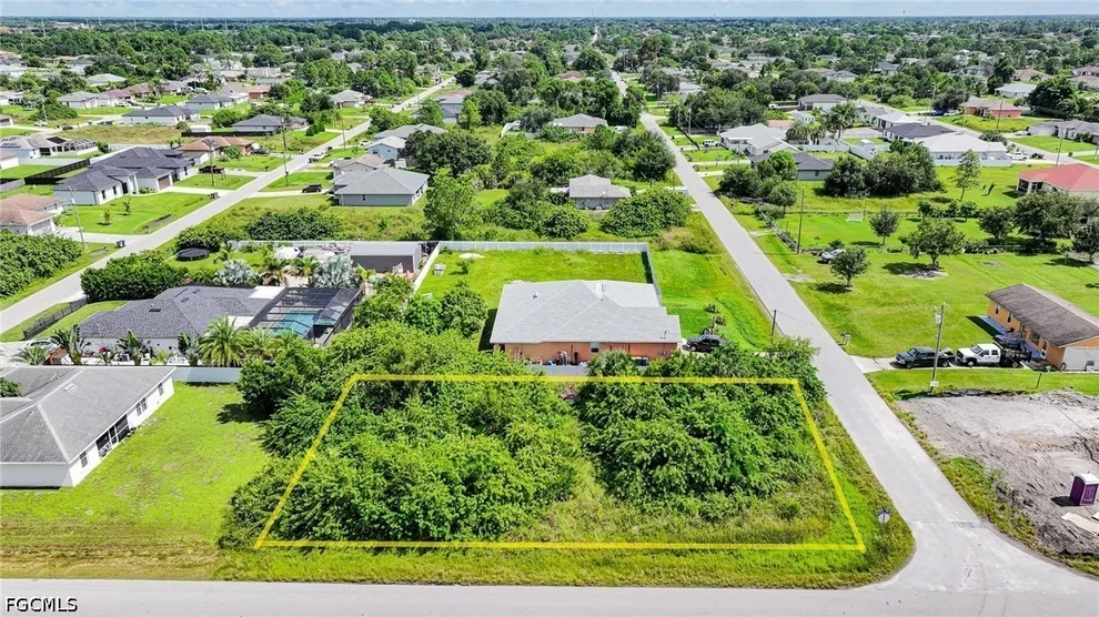 Unit for sale at 3918 7th Street SW, Lehigh Acres, FL 33976