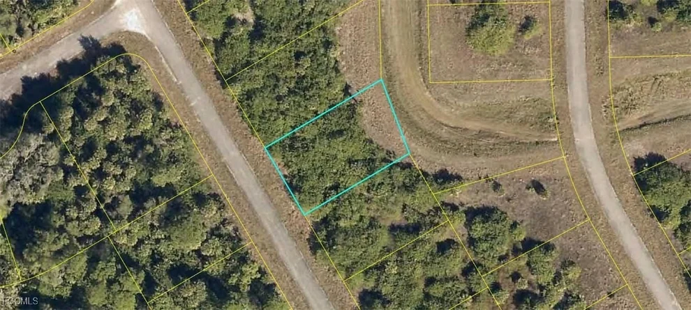Unit for sale at 111 Holland Drive, Labelle, FL 33935