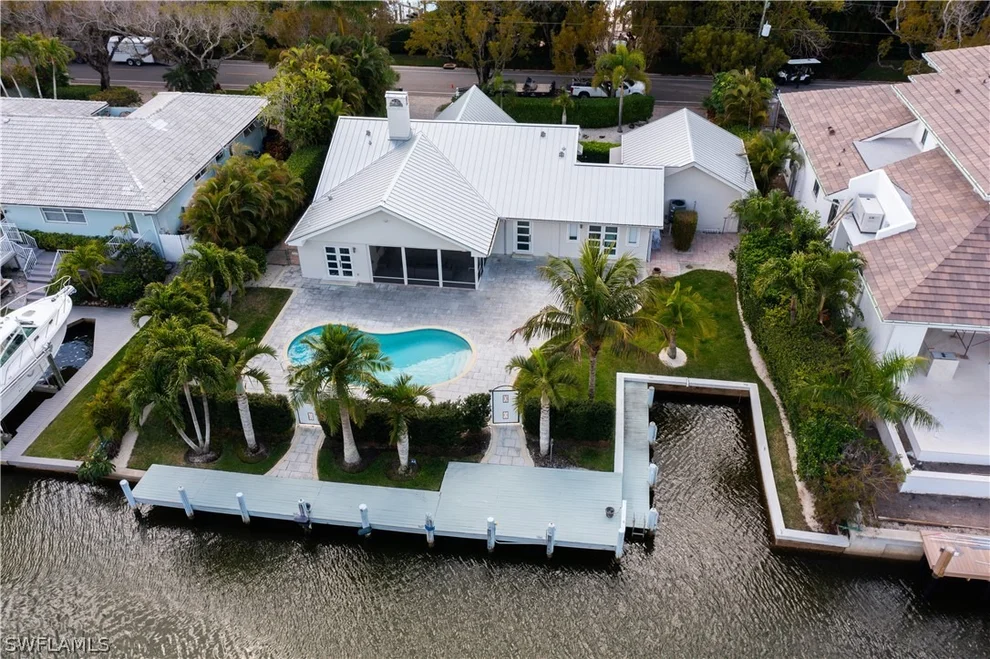 Unit for sale at 675 18th Avenue S, Naples, FL 34102