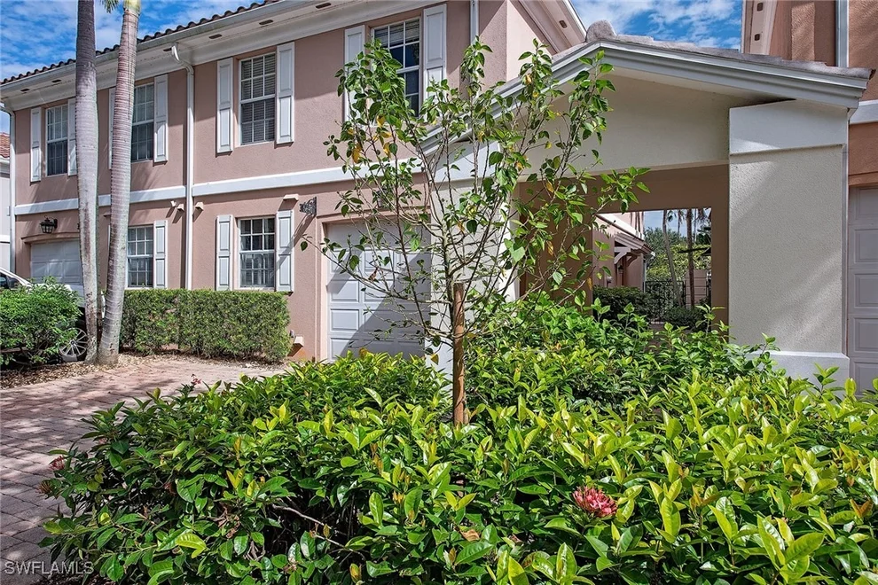 Unit for sale at 5697 Cove Circle, Naples, FL 34119