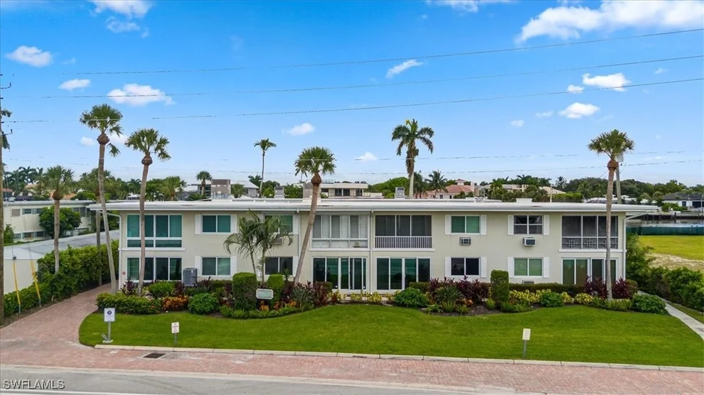 Unit for sale at 1550 Gulf Shore Boulevard N, Naples, FL 34102