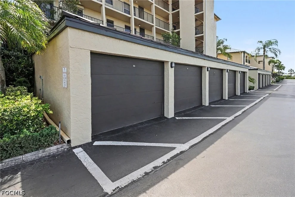 Unit for sale at 4703 SE 17th Place, Cape Coral, FL 33904