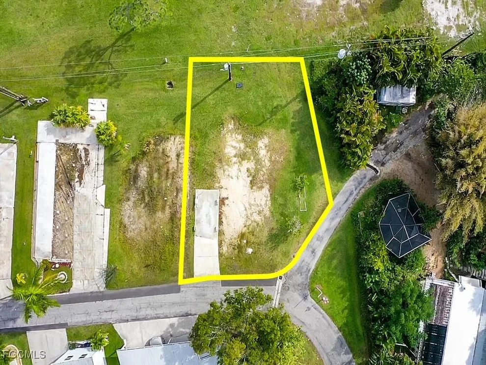 Unit for sale at 20791 Garden Drive, Estero, FL 33928