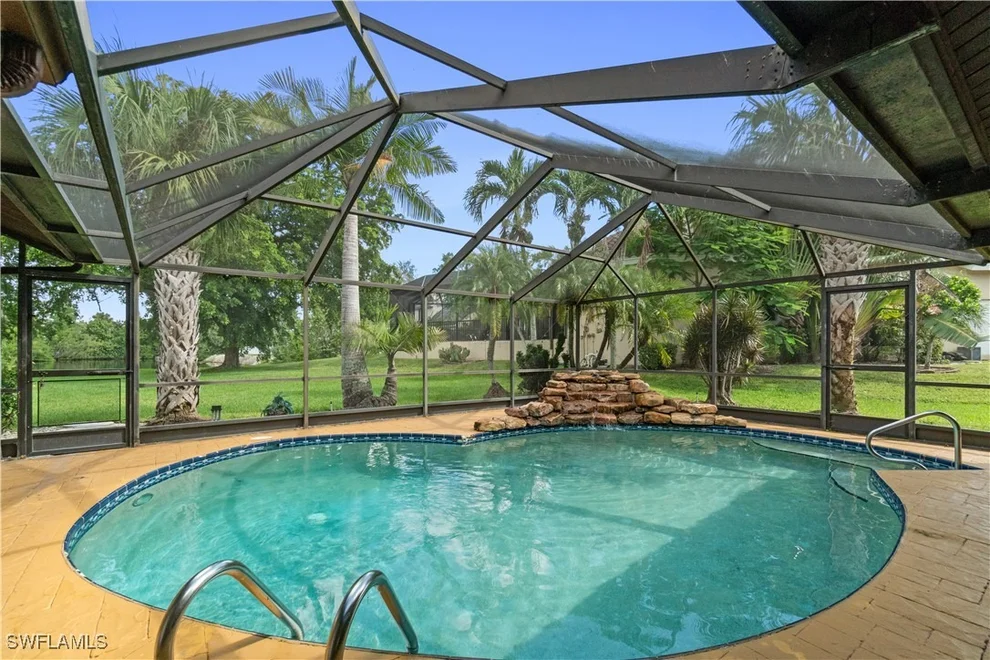 Unit for sale at 7220 Hendry Creek Drive, Fort Myers, FL 33908