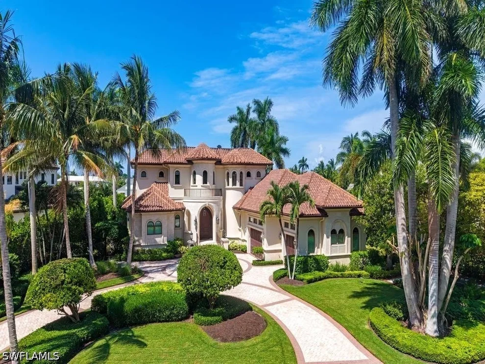Unit for sale at 3100 Rum Row, Naples, FL 34102