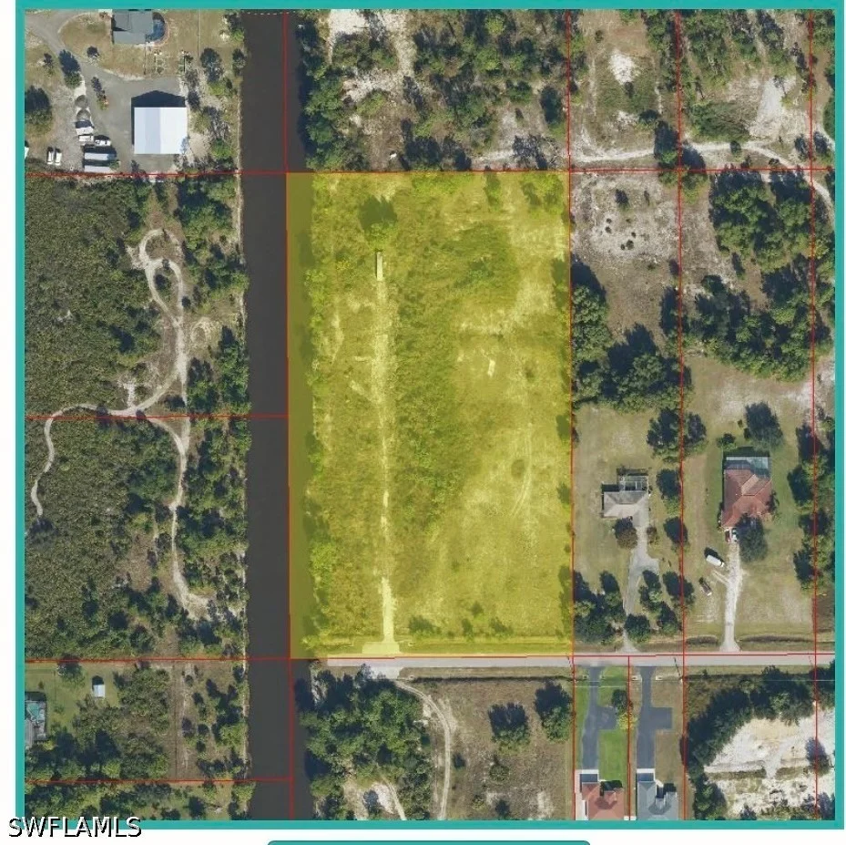 Unit for sale at 2331 48th Avenue NE, Naples, FL 34120