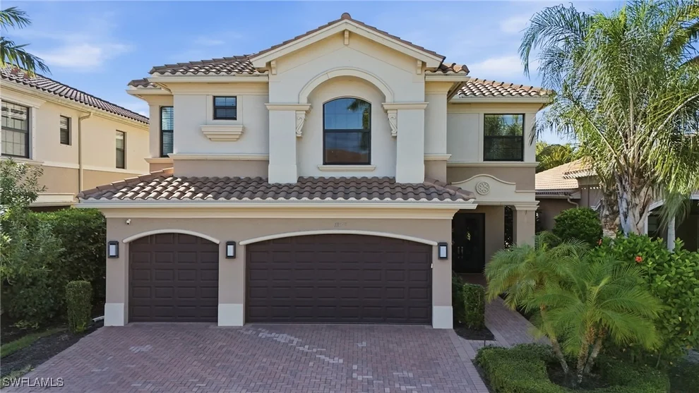 Unit for sale at 13768 Luna Drive, Naples, FL 34109