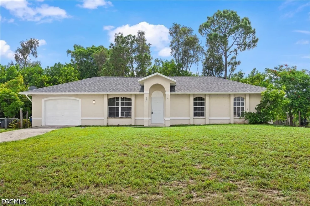 Unit for sale at 18500 Tampa Road, Fort Myers, FL 33967